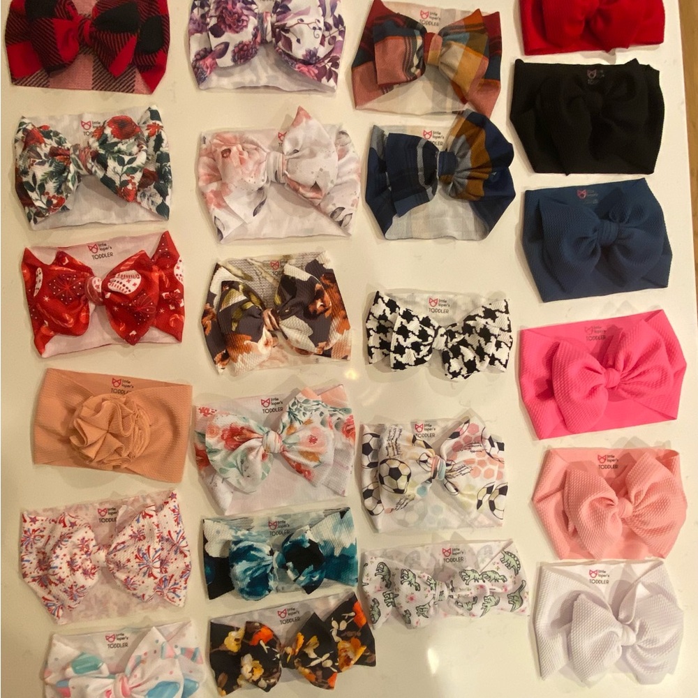 Little Lopers Lot of Bows (23 total)